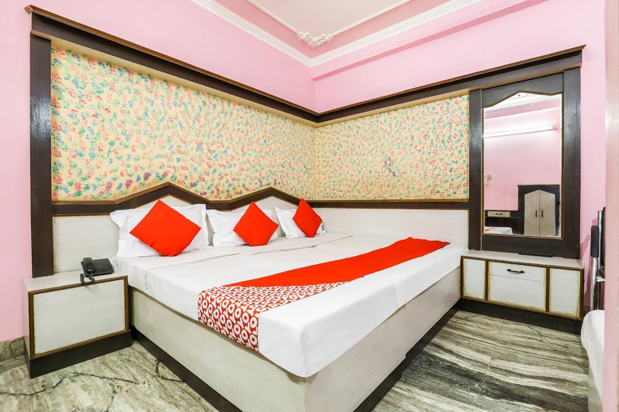 Hotel O Moon Palace Dx Νέο Δελχί Εξωτερικό φωτογραφία