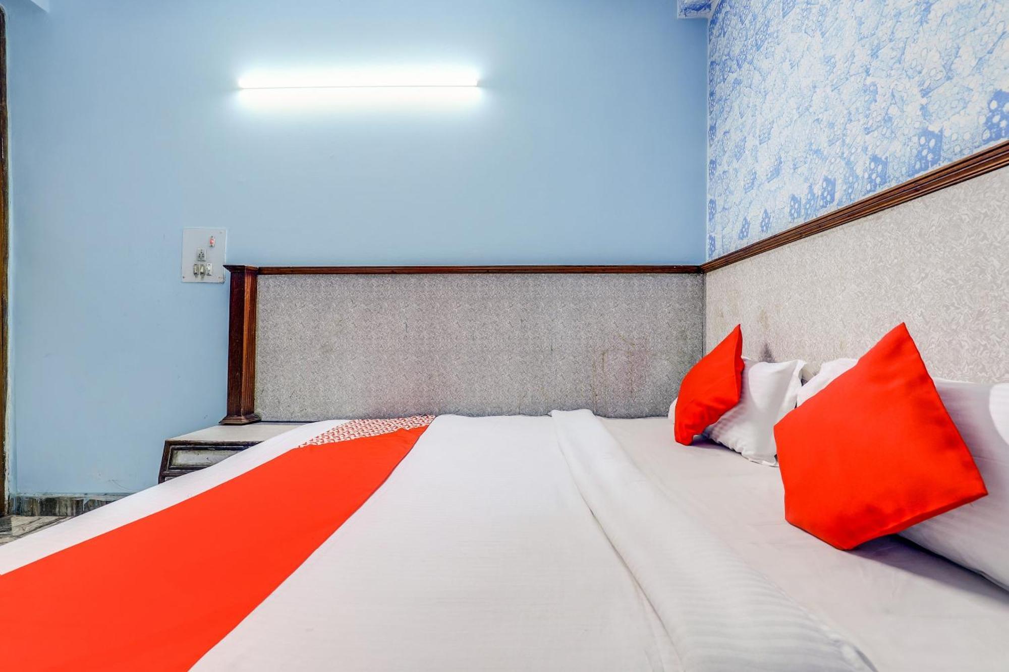 Hotel O Moon Palace Dx Νέο Δελχί Εξωτερικό φωτογραφία